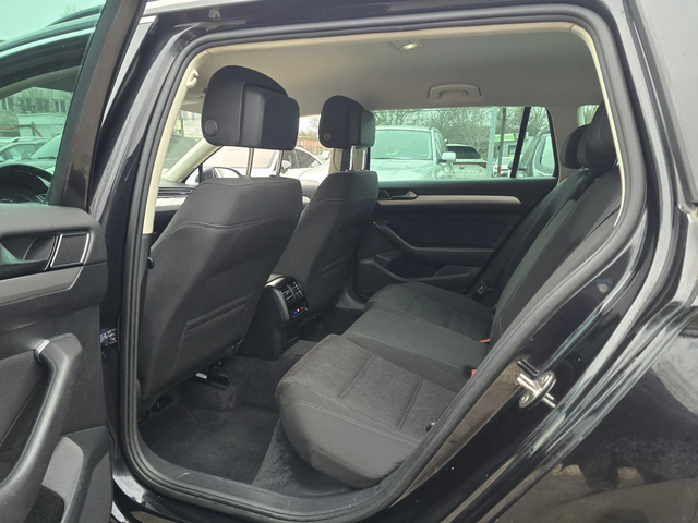 VW Passat 2.0TDI 150к.с 4motion - автомобили, коли, обяви за нови и употребявани 10
