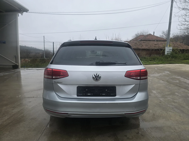 VW Passat 2.0TDI - 150к.с. - Топ състояние - автомобили, коли, обяви за нови и употребявани 7