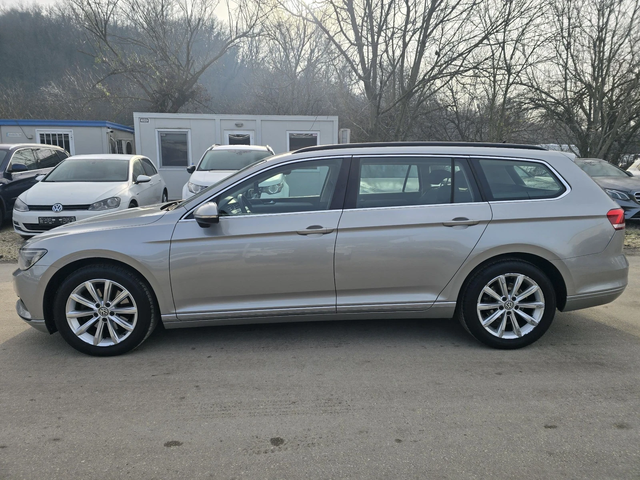 VW Passat Comfort line 6 скорости - автомобили, коли, обяви за нови и употребявани 6