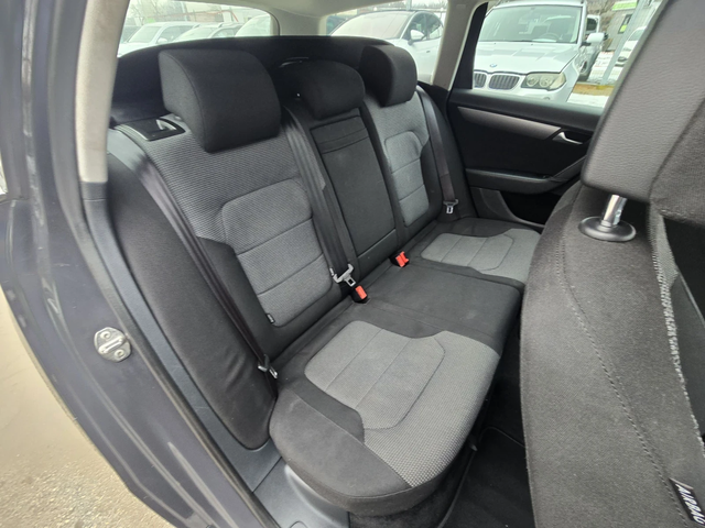 VW Passat 2.0TDI 140к.с 6 скорости - автомобили, коли, обяви за нови и употребявани 13