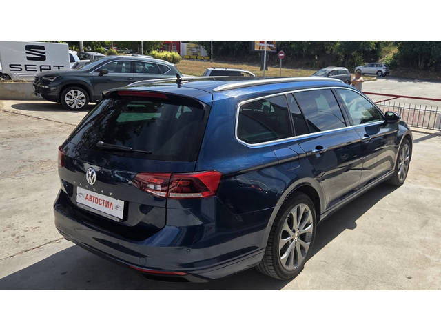 VW Passat DIGITAL ; LED дистроник - автомобили, коли, обяви за нови и употребявани 3