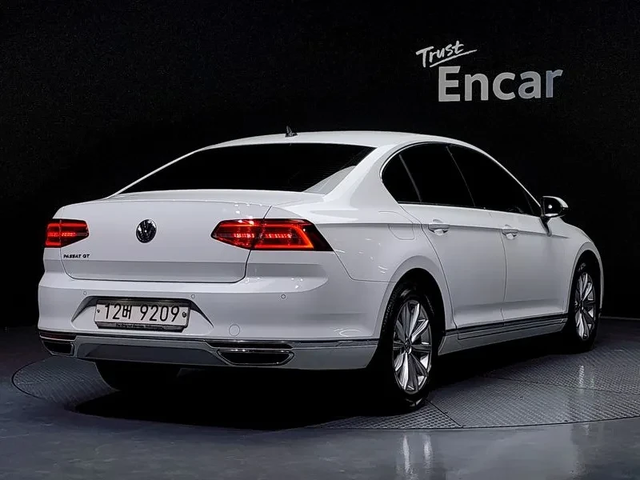 VW Passat Gt(B8) 2.0 Tdi - автомобили, коли, обяви за нови и употребявани 1