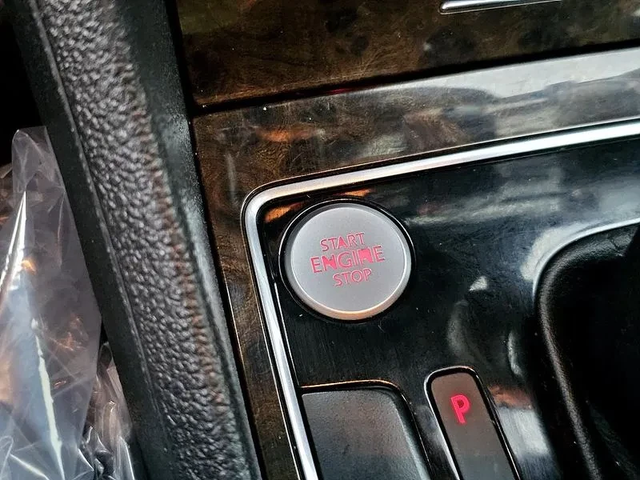 VW Passat 2.0 Tdi B7 - автомобили, коли, обяви за нови и употребявани 14