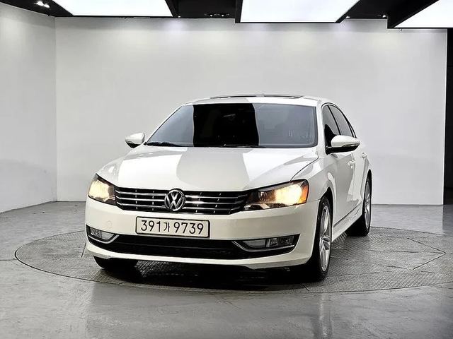 VW Passat 2.0 Tdi B7 - автомобили, коли, обяви за нови и употребявани 1