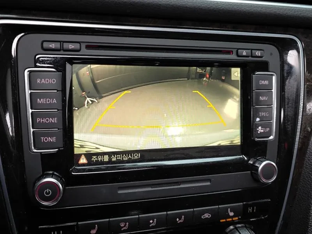 VW Passat 2.0 Tdi B7 - автомобили, коли, обяви за нови и употребявани 14