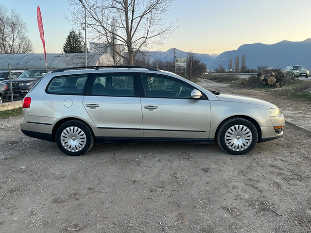 VW Passat 1.9TDI-105-ITALIA - автомобили, коли, обяви за нови и употребявани 3