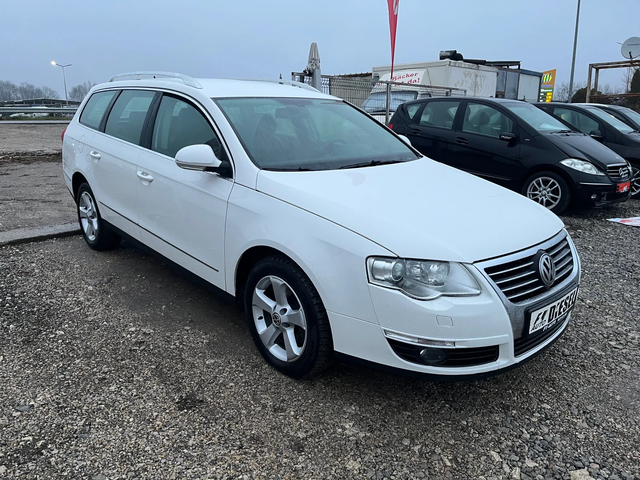 VW Passat 2.0TDI-4x4-NAVI-Hi-LINE-ITALIA - автомобили, коли, обяви за нови и употребявани 2
