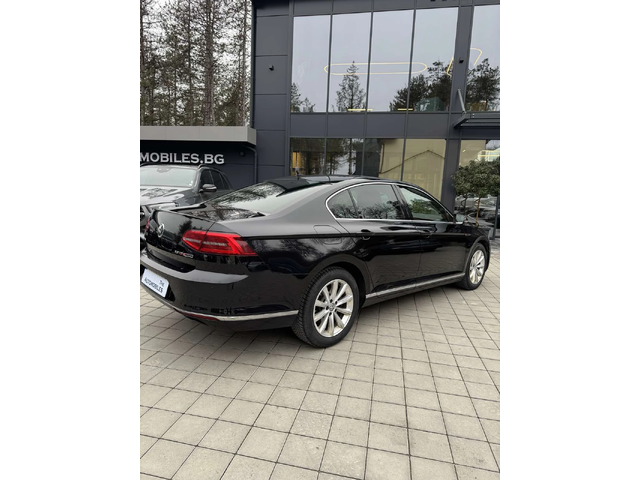VW Passat HIGHLINE 4MOTION - автомобили, коли, обяви за нови и употребявани 6