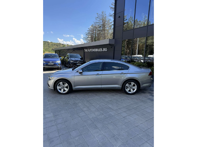 VW Passat - автомобили, коли, обяви за нови и употребявани 3