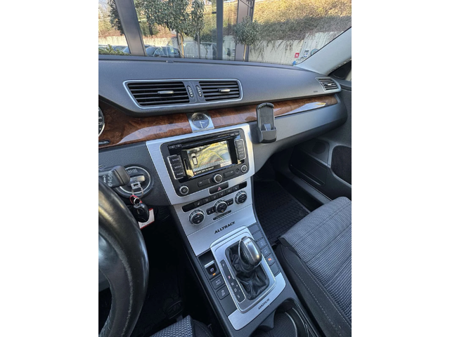 VW Passat Alltrack - автомобили, коли, обяви за нови и употребявани 13