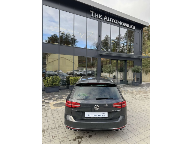 VW Passat R-Line - автомобили, коли, обяви за нови и употребявани 4