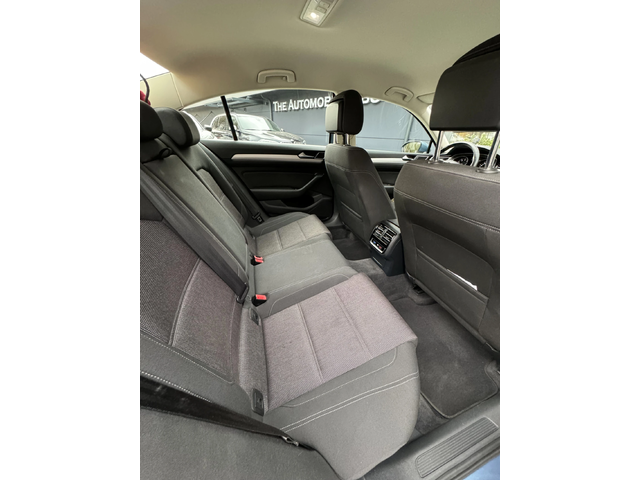 VW Passat - автомобили, коли, обяви за нови и употребявани 9