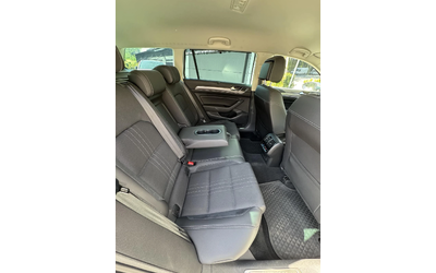 VW Passat Alltrack - автомобили, коли, обяви за нови и употребявани 10