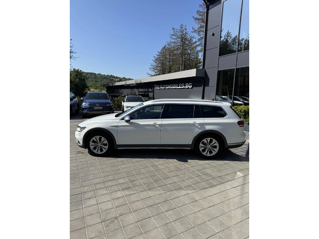 VW Passat Alltrack - автомобили, коли, обяви за нови и употребявани 3