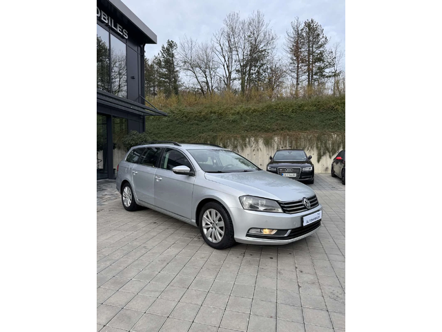 VW Passat - автомобили, коли, обяви за нови и употребявани 1