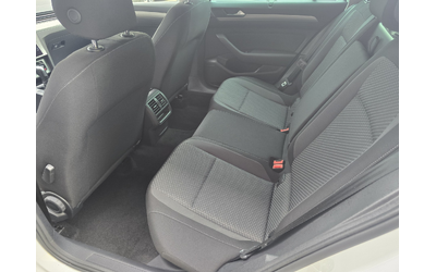 VW Passat 4-вр. Комби 150к.с. Дизел - автомобили, коли, обяви за нови и употребявани 11