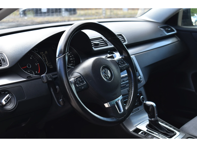 VW Passat 2.0ТDI* PANORAMA* ПОДГРЕВИ - автомобили, коли, обяви за нови и употребявани 9