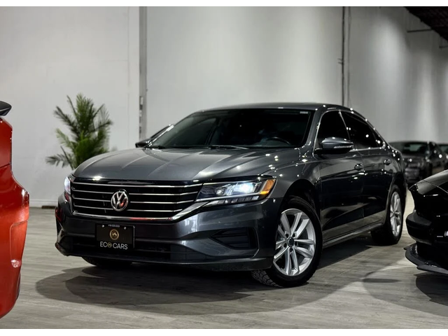 VW Passat 2.0T* Highline* FWD* АвтоКредит* (ЦЕНА ДО БГ) - автомобили, коли, обяви за нови и употребявани 1