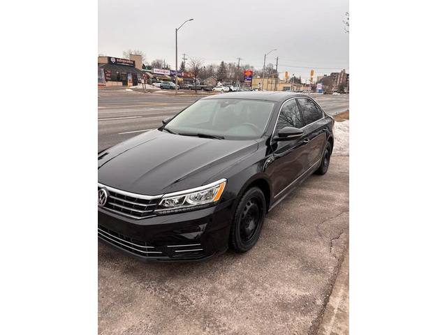 VW Passat .0T* Wolfsburg* FWD* АвтоКредит* (ЦЕНА ДО БГ) - автомобили, коли, обяви за нови и употребявани 0