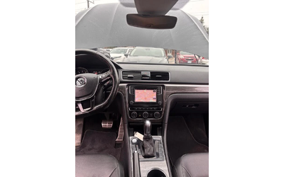 VW Passat .0T* Wolfsburg* FWD* АвтоКредит* (ЦЕНА ДО БГ) - автомобили, коли, обяви за нови и употребявани 11