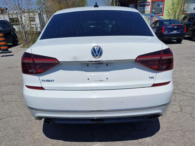 VW Passat Highline| ПОДГРЕВИ| 2 КЛЮЧА| ШИБИДАХ| CARFAX - автомобили, коли, обяви за нови и употребявани 2