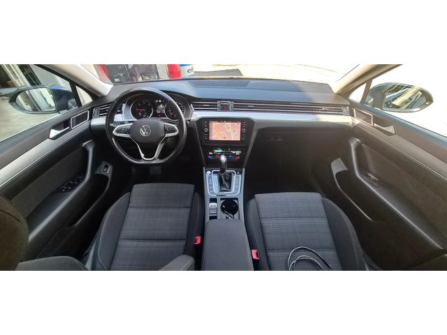 VW Passat СЕДАН 2.0TDI 150к.с. MATRIX - автомобили, коли, обяви за нови и употребявани 9