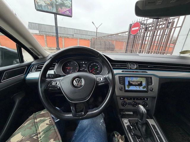 VW Passat 2.0TDI* DSG* ОБСЛУЖЕН* МАСАЖ* - автомобили, коли, обяви за нови и употребявани 12