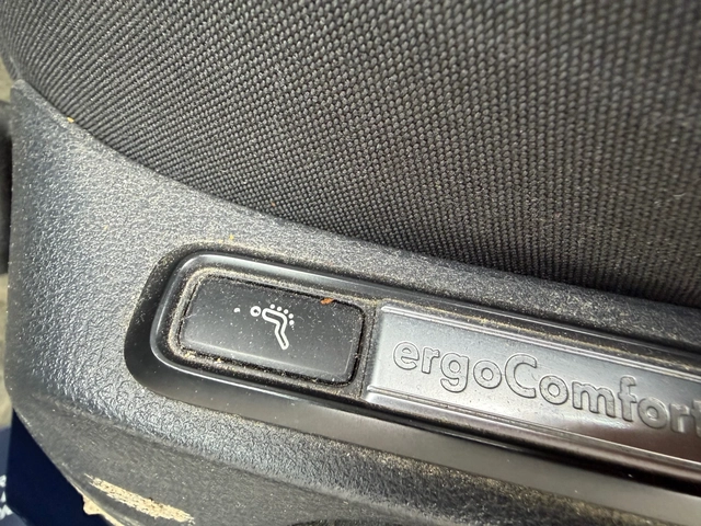 VW Passat 2.0TDI* DSG* ОБСЛУЖЕН* МАСАЖ* - автомобили, коли, обяви за нови и употребявани 9