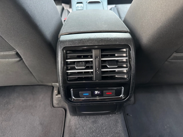 VW Passat 2.0TDI 150 ks Собствен лизинг !!!Хайнлайн !!! - автомобили, коли, обяви за нови и употребявани 12