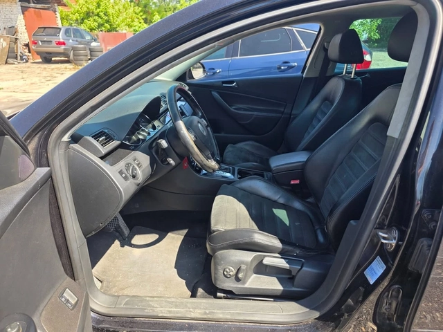 VW Passat 2.0TDI 170K.C. / АВТОМАТ / НАВИ / КОЖА - автомобили, коли, обяви за нови и употребявани 6