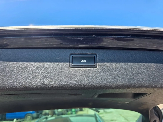 VW Passat 2.0TDI 170K.C. / АВТОМАТ / НАВИ / КОЖА - автомобили, коли, обяви за нови и употребявани 9