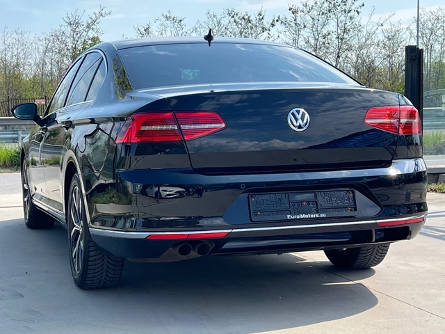 VW Passat 2.0TDI-190ps-4-MOTION-HIGHLINE-FULL SERVICE VW-HOB - автомобили, коли, обяви за нови и употребявани 5