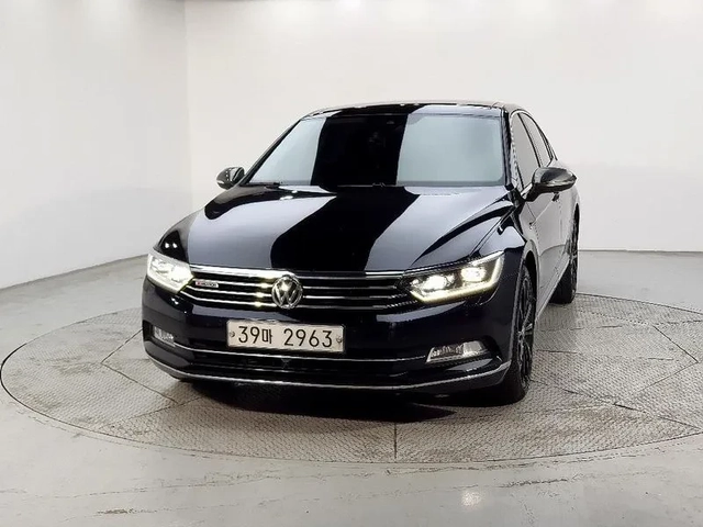 VW Passat 2.0 Tdi 4Motion Prestige - САМО 30% АВАНС - автомобили, коли, обяви за нови и употребявани 4