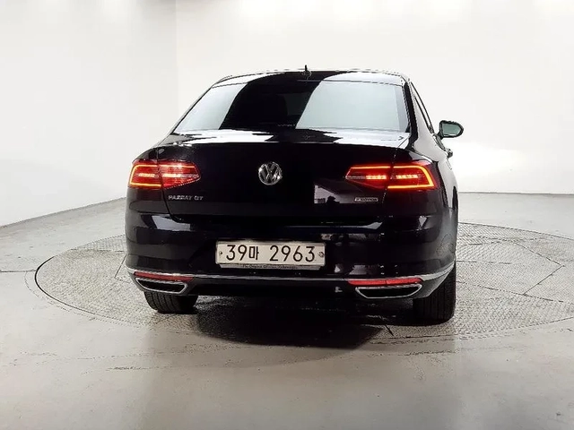 VW Passat 2.0 Tdi 4Motion Prestige - САМО 30% АВАНС - автомобили, коли, обяви за нови и употребявани 8