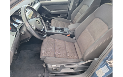 VW Passat Дизел от Италия - автомобили, коли, обяви за нови и употребявани 9