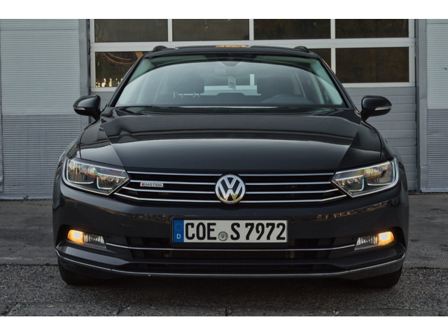 VW Passat Variant 4motion - автомобили, коли, обяви за нови и употребявани 0