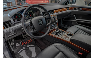 VW Phaeton 3.0TDI/4Motion/Long/Lift/PDC/Подгрев/Шибедах - автомобили, коли, обяви за нови и употребявани 6