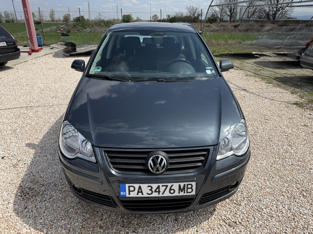 VW Polo 1.2i - автомобили, коли, обяви за нови и употребявани 2