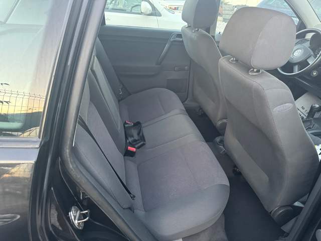 VW Polo 1.2i - автомобили, коли, обяви за нови и употребявани 5