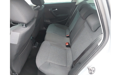 VW Polo 1, 4i 86ps СТАРИЯ МОТОР!!! - автомобили, коли, обяви за нови и употребявани 6