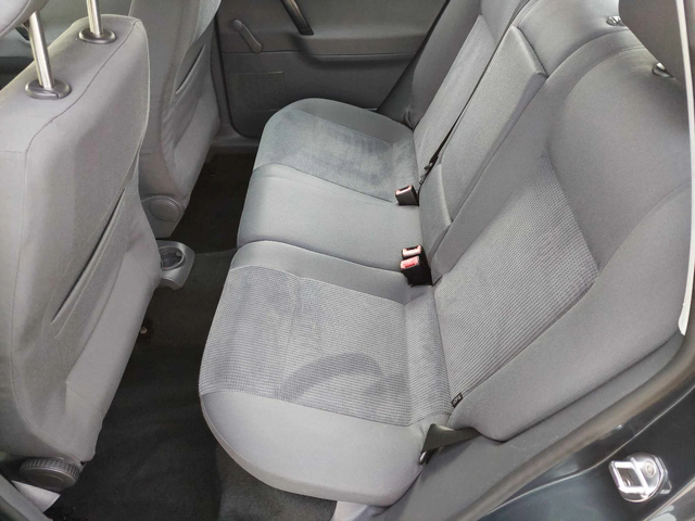 VW Polo 1,4i 80ps KLIMA - автомобили, коли, обяви за нови и употребявани 11