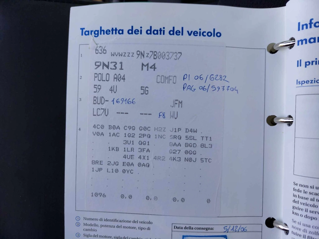 VW Polo 1,4i 80ps KLIMA - автомобили, коли, обяви за нови и употребявани 13