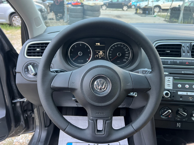VW Polo 1.4i 85к.с - автомобили, коли, обяви за нови и употребявани 12