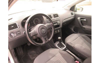 VW Polo 1.6TDI 90ps * ПЕРФЕКТЕН* - автомобили, коли, обяви за нови и употребявани 11