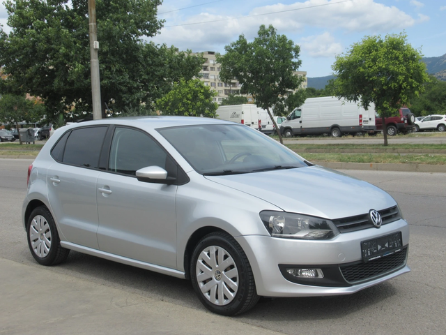 VW Polo 1.6TDI 90ps * ПЕРФЕКТЕН* - автомобили, коли, обяви за нови и употребявани 6