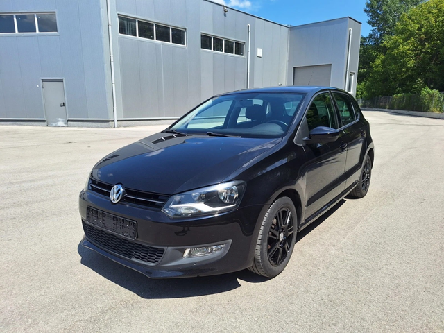 VW Polo, 2013 г., 143749 км, 90 к.с. - автомобили, коли, обяви за нови и употребявани 0