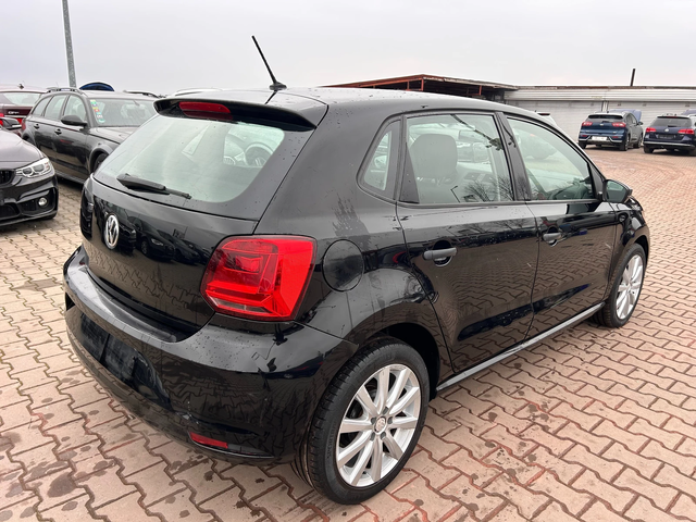 VW Polo 1.0i NAVI EURO 6 - автомобили, коли, обяви за нови и употребявани 5