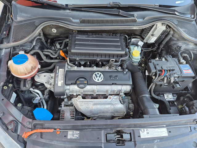 VW Polo 1.4i 86k.s KLIMATRONIK - автомобили, коли, обяви за нови и употребявани 15