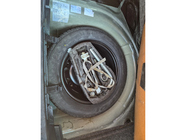 VW Polo 1.4i 86k.s KLIMATRONIK - автомобили, коли, обяви за нови и употребявани 16