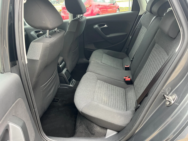 VW Polo 1.2tdi - автомобили, коли, обяви за нови и употребявани 8